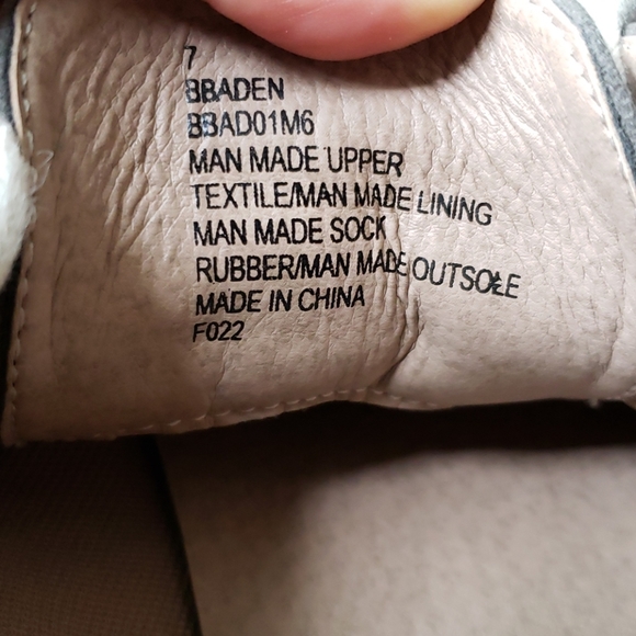 Steve Madden "Bbaden" chukka boots - Picture 6 of 6